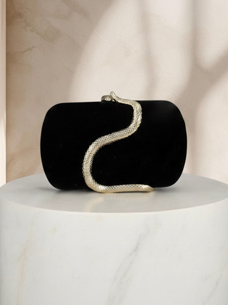 Clutch Black CLU-B-026